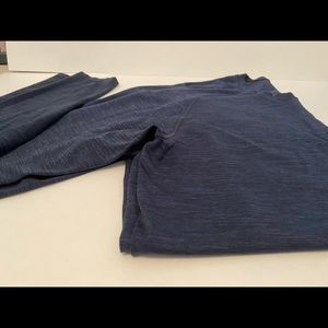 Navy blue lululemon lightweight long-sleeve